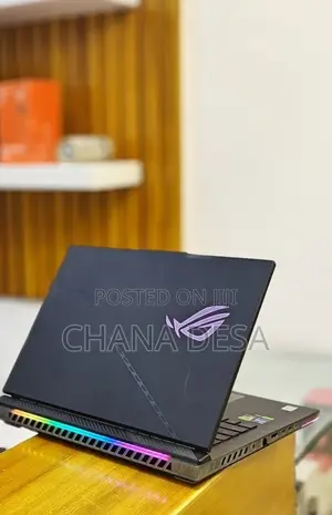 New Laptop Asus 16GB Intel Core i9 SSD 1T