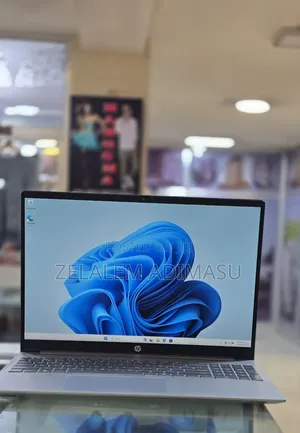 New Laptop HP Pavilion 15 16GB Intel Core 5 SSD 512GB