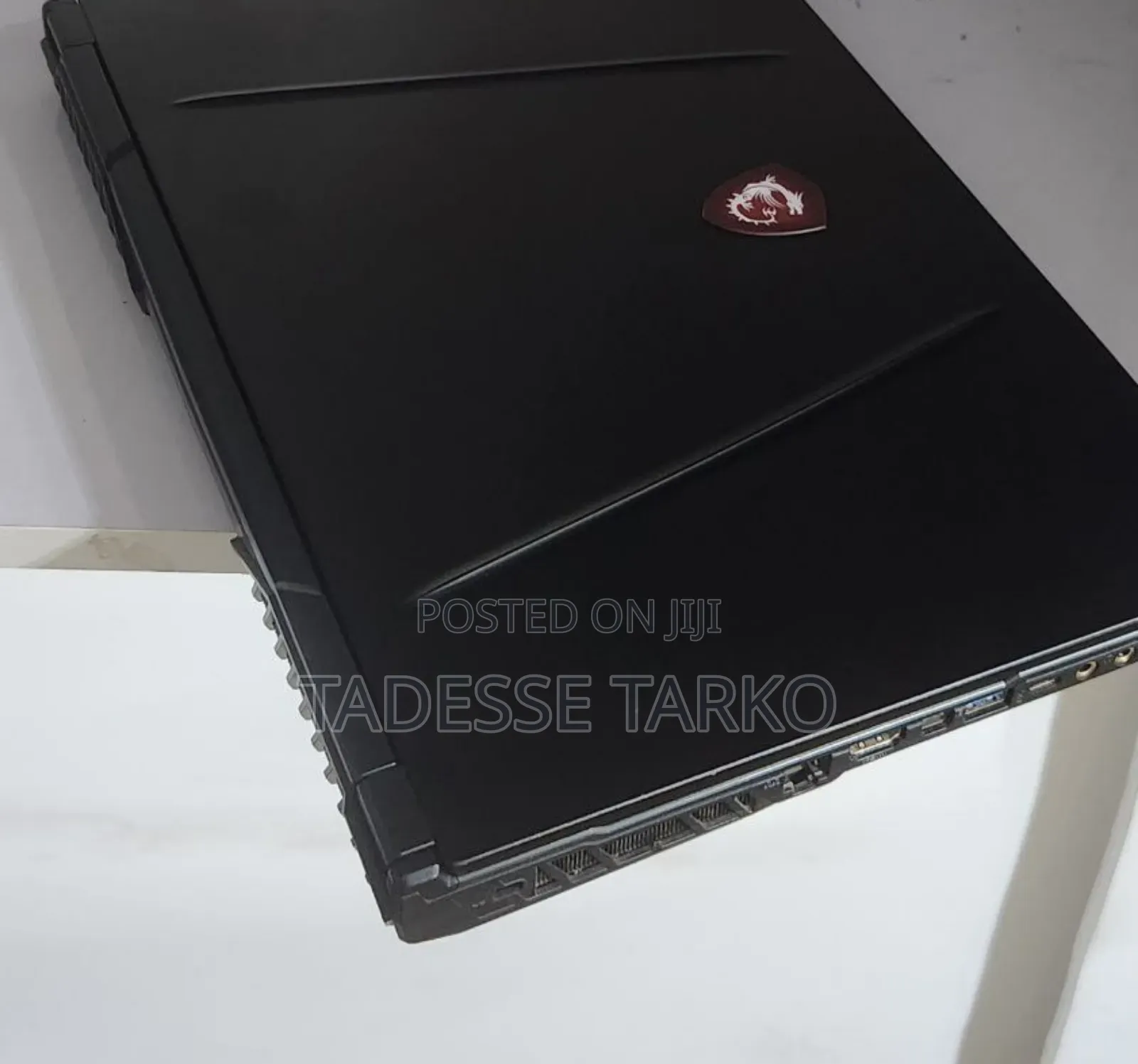New Laptop MSI GP75 Leopard 16GB Intel Core i5 SSD 512GB