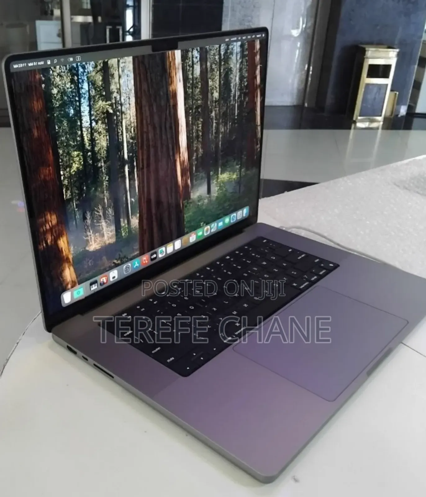 New Laptop Apple MacBook Pro M1 32GB Apple M1 Pro SSD 1T