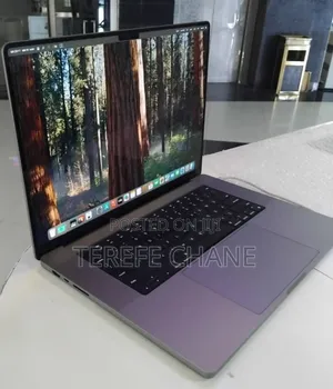 New Laptop Apple MacBook Pro M1 32GB Apple M1 Pro SSD 1T