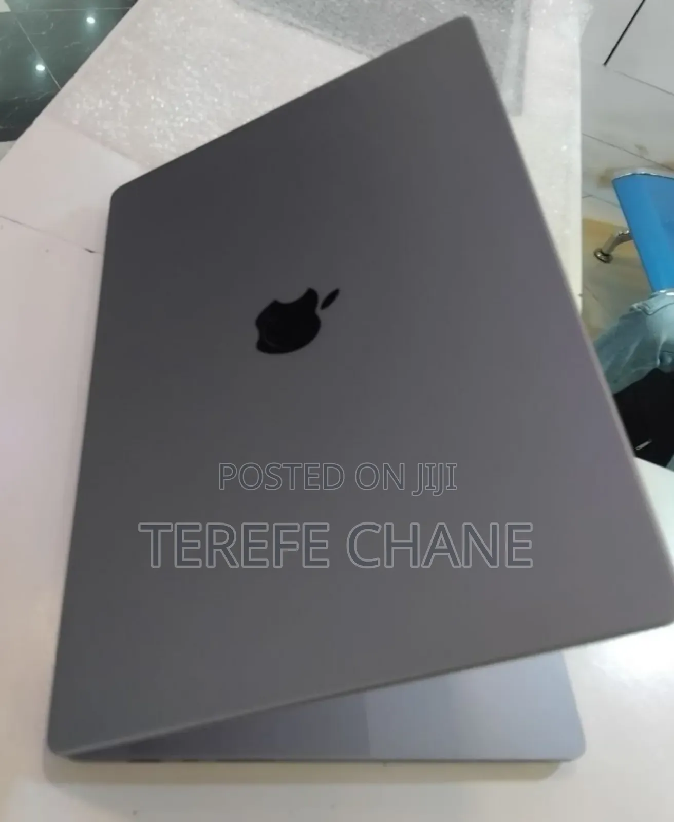 New Laptop Apple MacBook Pro M1 32GB Apple M1 Pro SSD 1T