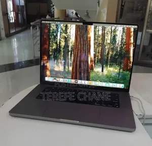 New Laptop Apple MacBook Pro M1 32GB Apple M1 Pro SSD 1T