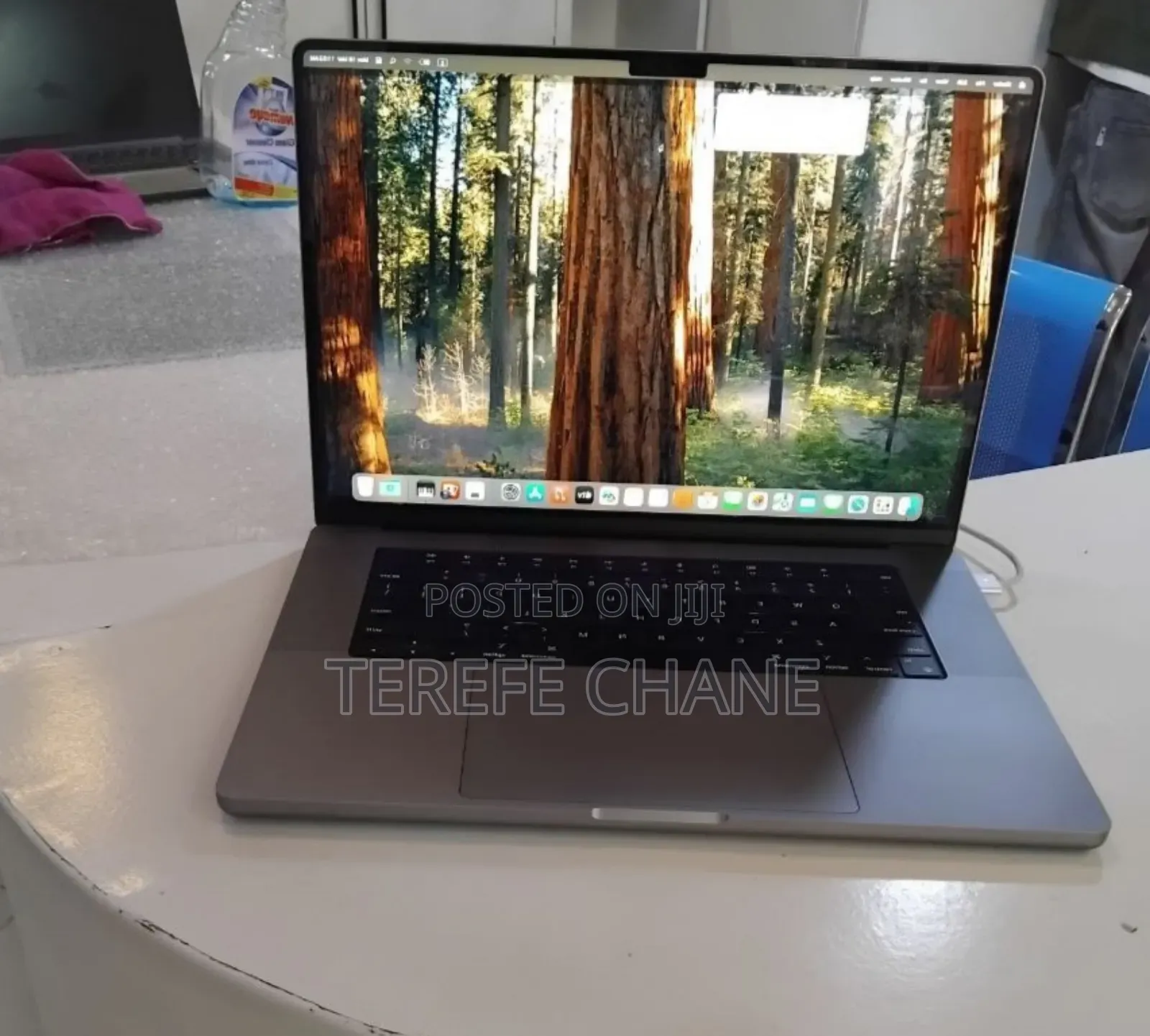 New Laptop Apple MacBook Pro M1 32GB Apple M1 Pro SSD 1T