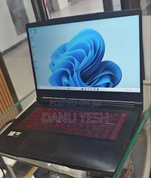 New Laptop MSI 16GB Intel Core i7 SSD 512GB