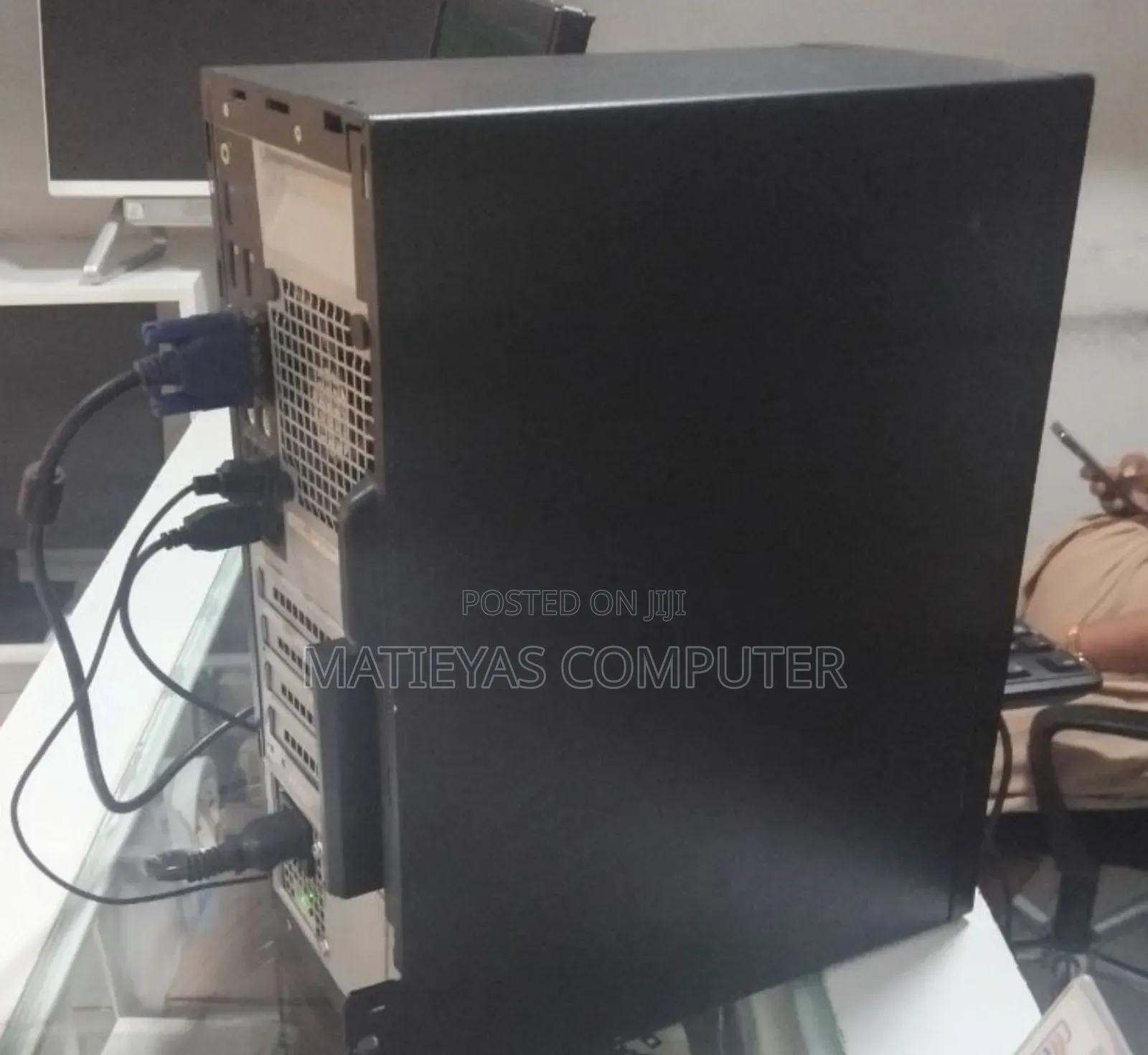 New Desktop Computer Dell OptiPlex 7040 8GB Intel Core i7 SSD 1T