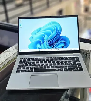 New Laptop HP EliteBook 840 G8 16GB Intel Core i7 SSD 512GB
