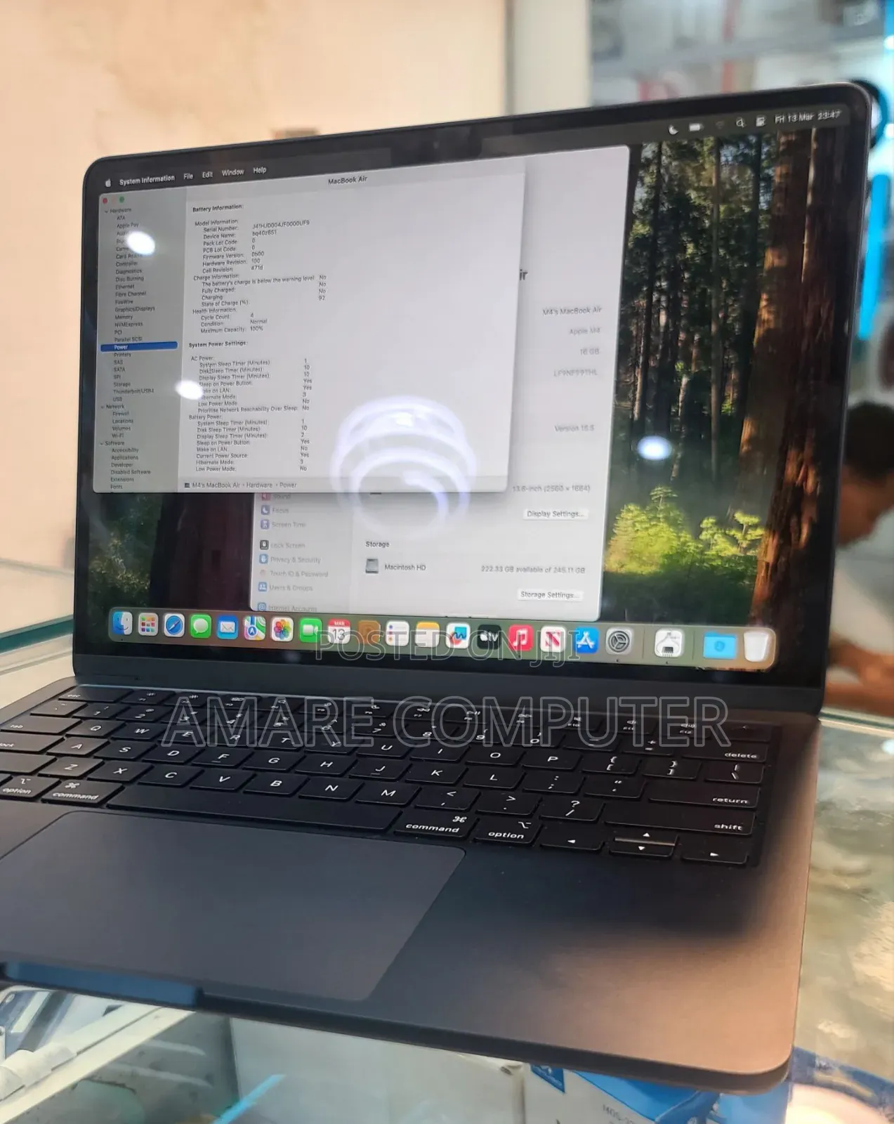 New Laptop Apple MacBook Air 2025 M4 13-inch 16GB Apple M4 SSD 256GB