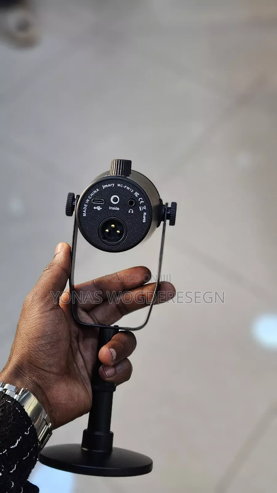 Dynamic Microphone