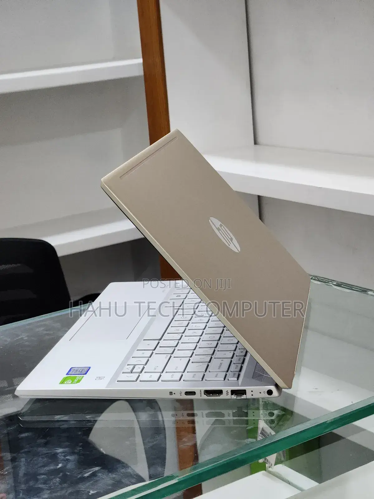 New Laptop HP Pavilion 14 8GB Intel Core i5 SSD 512GB