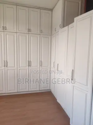 1bdrm House in House, Bole for rent
