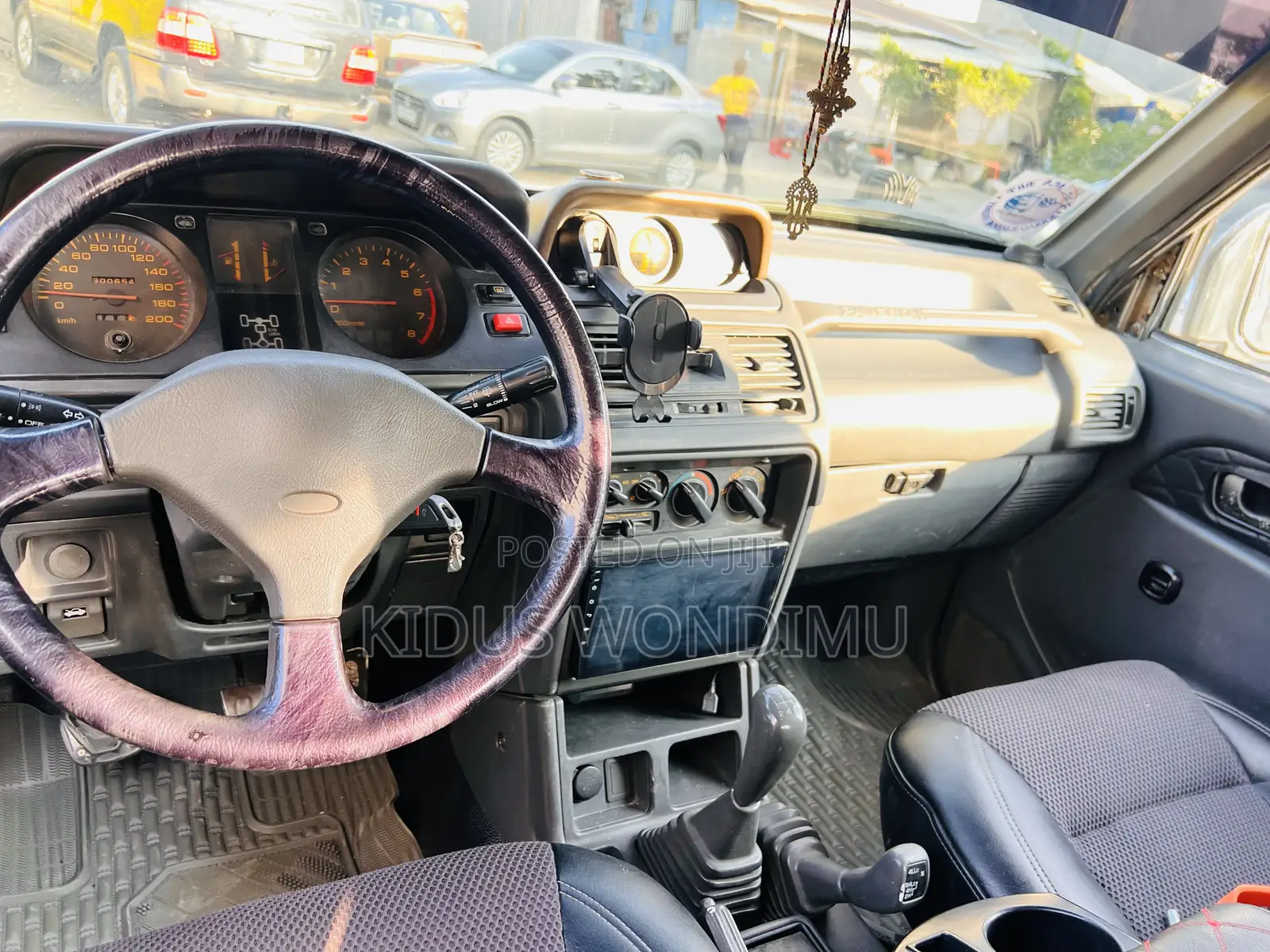 Mitsubishi Pajero 1992 Gray