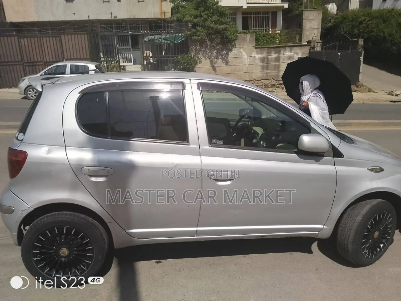 Toyota Vitz 1.0 FWD 5dr 2004 White
