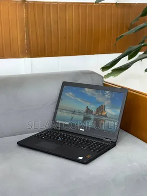 New Laptop Dell Latitude 5580 8GB Intel Core i5 SSD 256GB