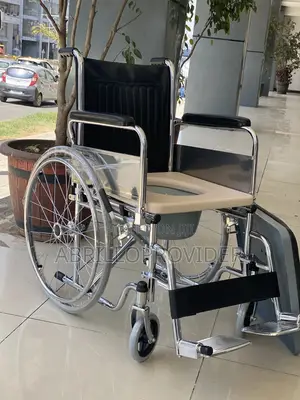ተቀምጠዉ ሳይንገላቱ Wheelchair for Happy Lovely Patient/for Any Age Avaliable