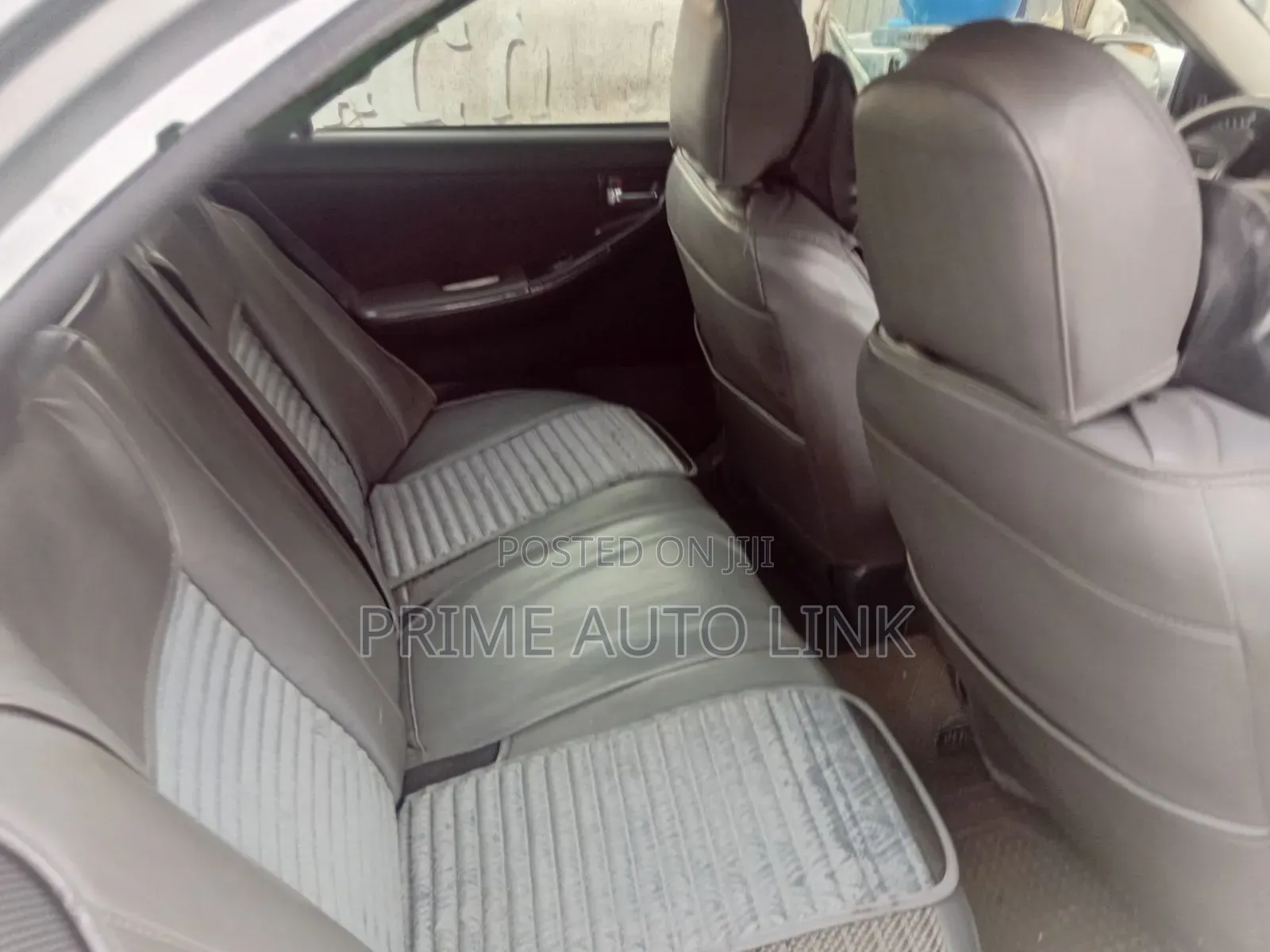 Toyota Corolla Sedan 2004 Silver