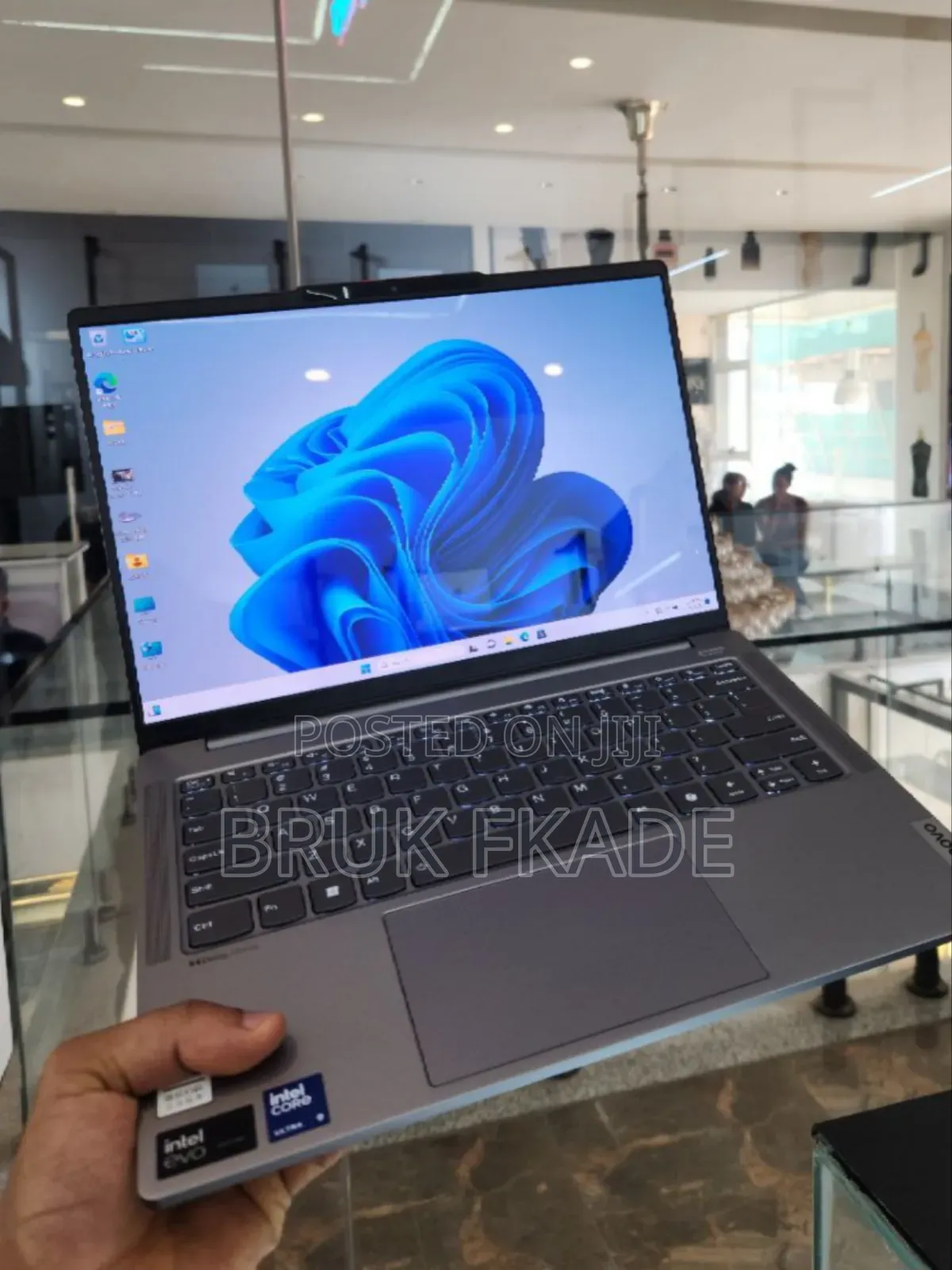 New Laptop Lenovo Ideapad 3 32GB Intel Core Ultra 9 SSD 512GB