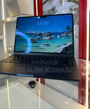 New Apple MacBook Air 2024 M3 13-inch 16GB Intel Core M3 SSD 512GB