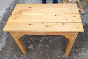 40 By 60 Wooden Cafe Mini Table | ከእንጨት የተሰራ የካፌ ጠረጴዛ