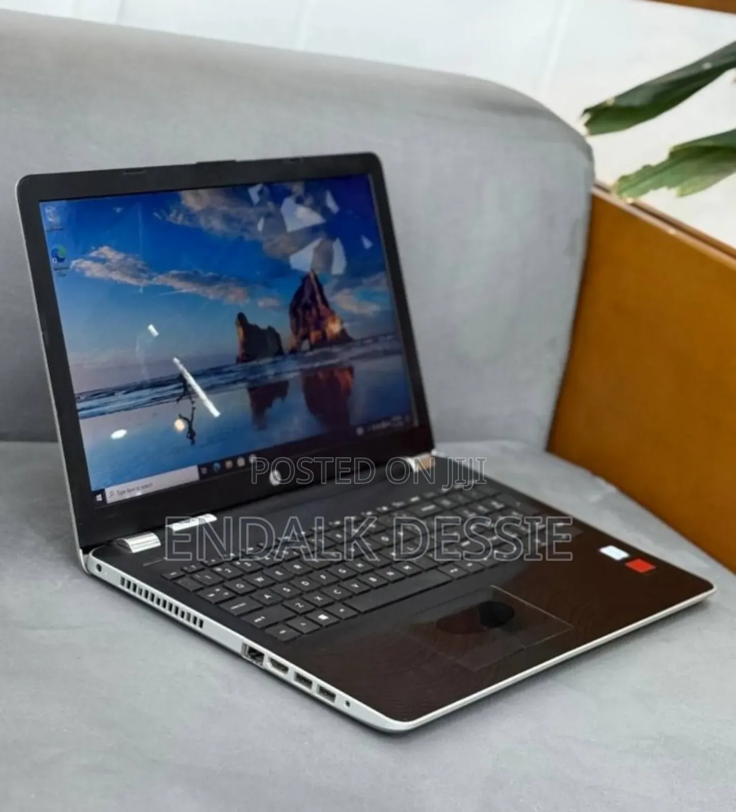New Laptop HP 8GB Intel Core i7 HDD 1T