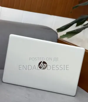 New Laptop HP 8GB Intel Core i7 HDD 1T
