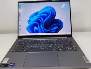 New Laptop Lenovo 32GB Intel Core Ultra 9 SSD 512GB