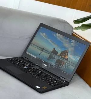 New Laptop Dell Latitude 15 5580 8GB Intel Core i5 SSD 256GB