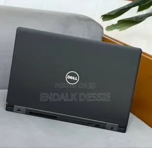 New Laptop Dell Latitude 15 5580 8GB Intel Core i5 SSD 256GB