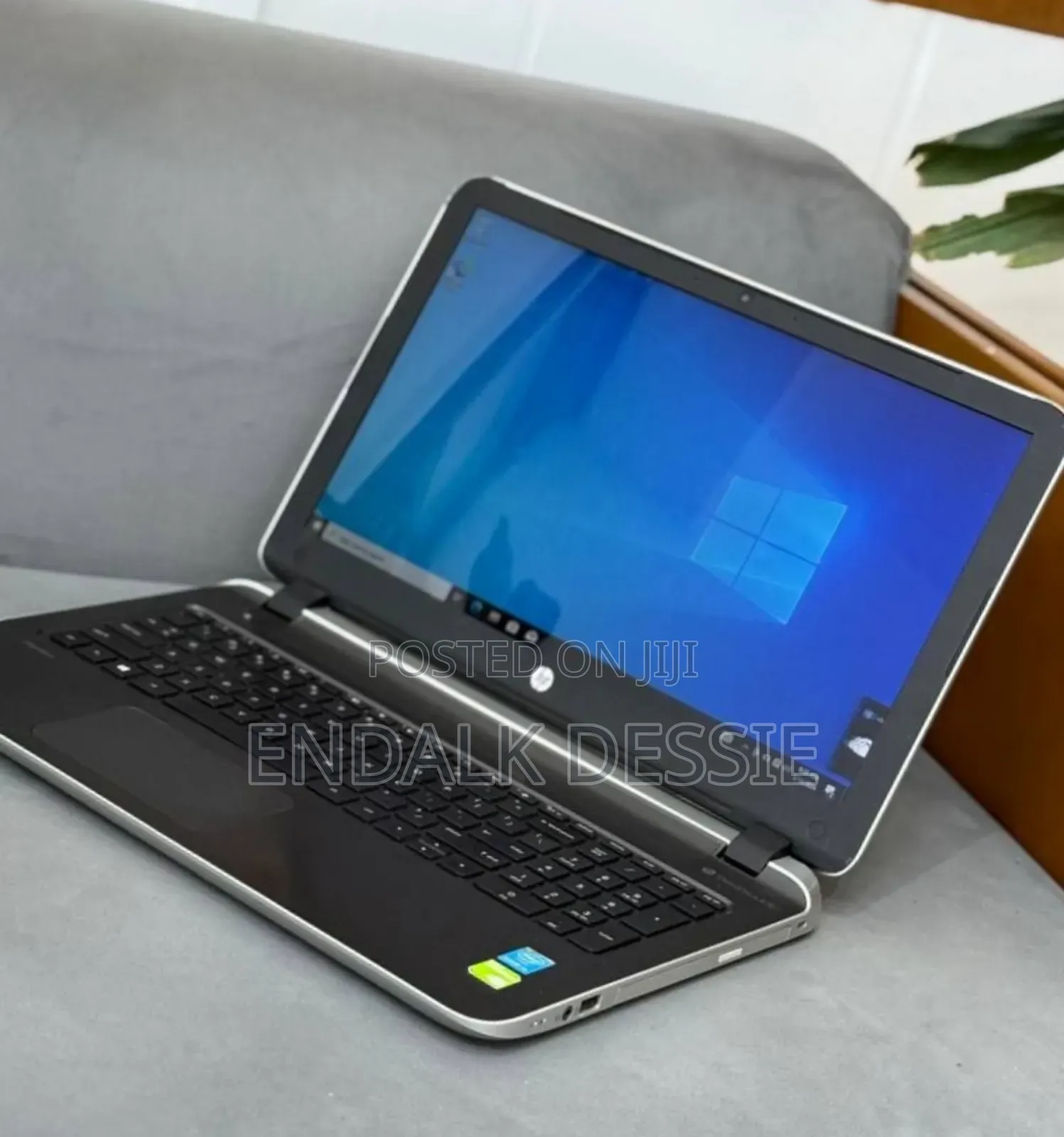 New Laptop HP 8GB Intel Core i5 HDD 1T