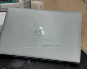 New Laptop Dell 16GB Intel Core i7 SSD 512GB