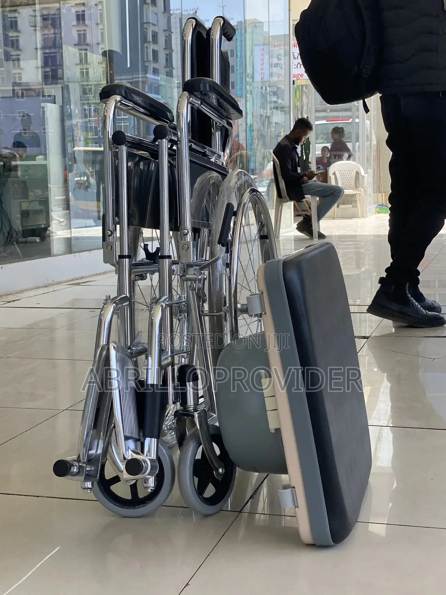 Foldable Wheelchair With Cushion Seat