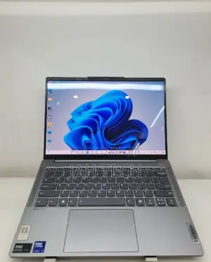 New Laptop Lenovo Ideapad 3 32GB Intel Core Ultra 9 SSD 512GB