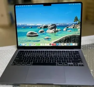 New Laptop Apple MacBook Air 2022 M2 8GB Apple M1 SSD 256GB