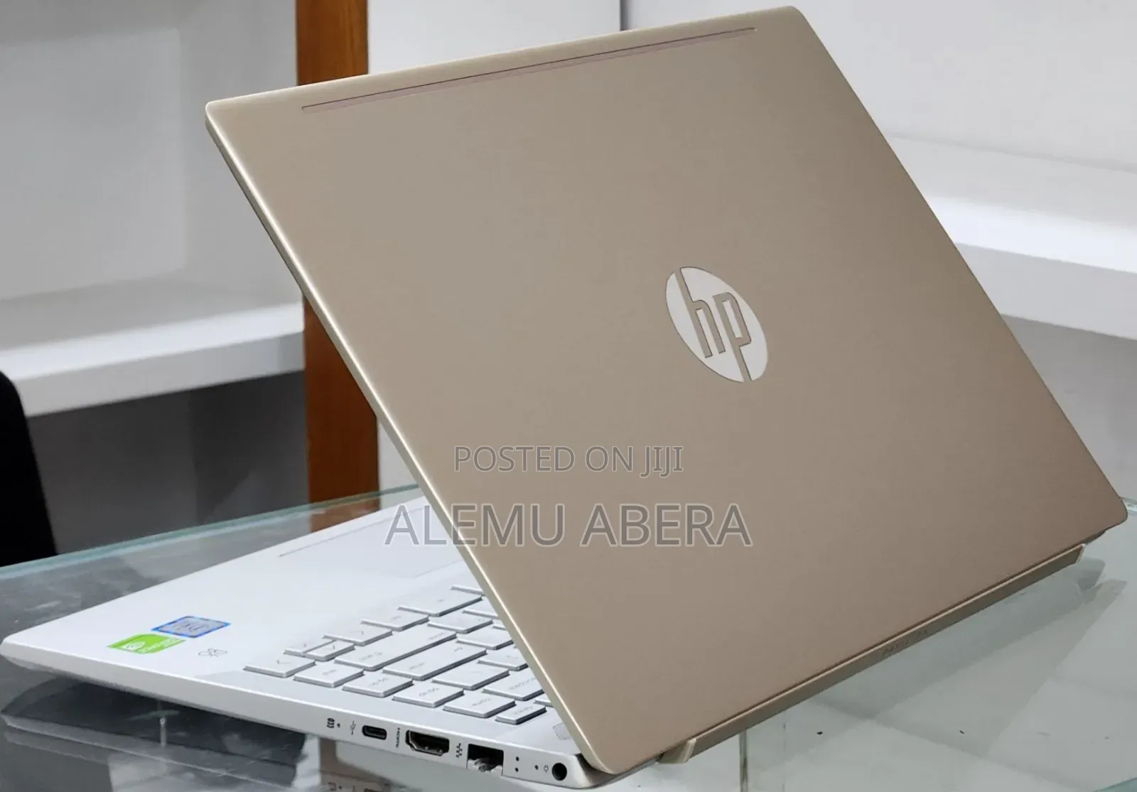 New Laptop HP Pavilion 14 8GB Intel Core i5 SSD 512GB