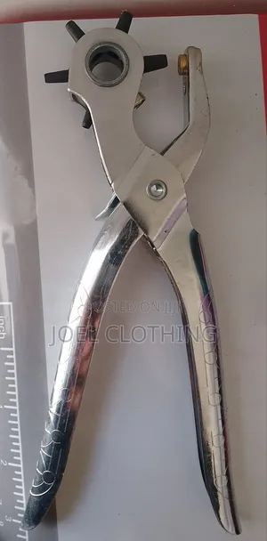 Hole Puncher( መብሻ እና መጨፍለቅያ)