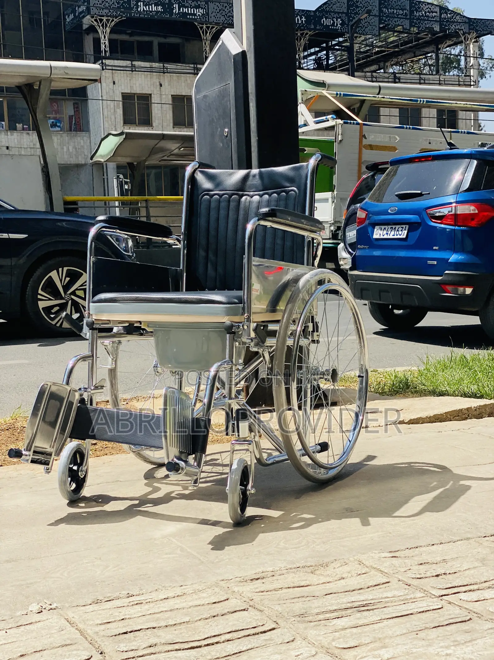 Commode Wheelchair 3 in 1