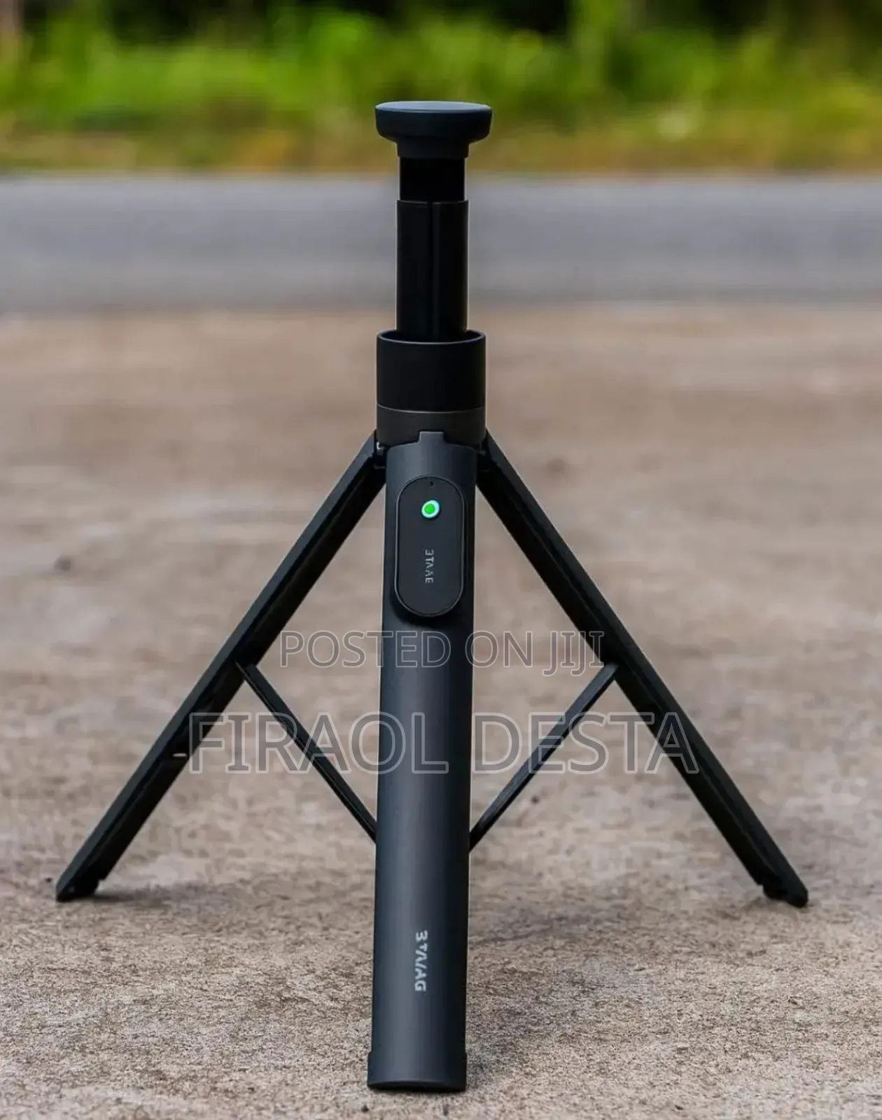 Auto Face Tracking Tripod