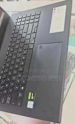 New Laptop Asus 16GB SSD 512GB