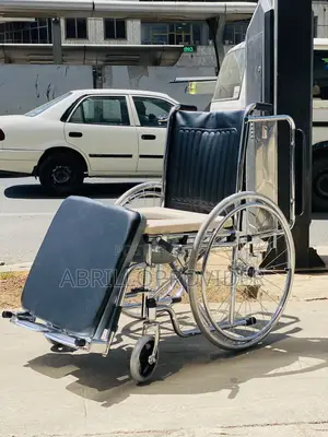 Commode Manual Wheelchair