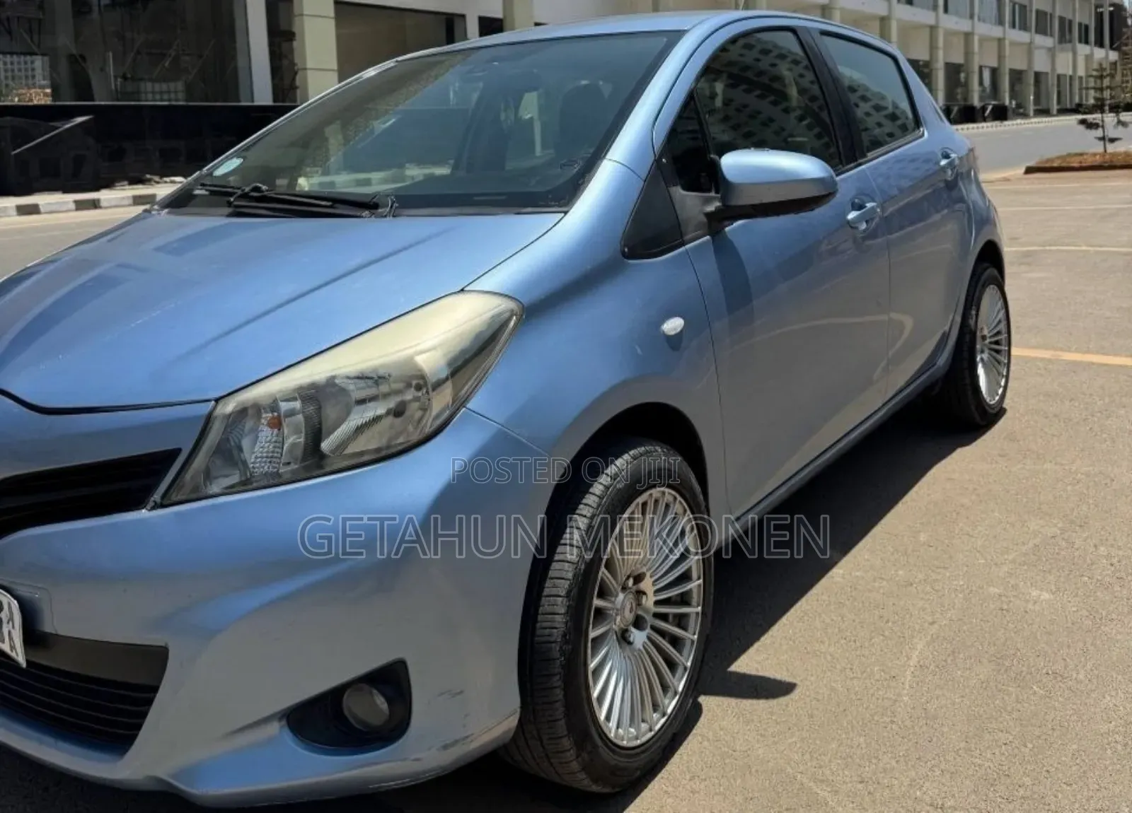 Toyota Yaris 2012 Blue