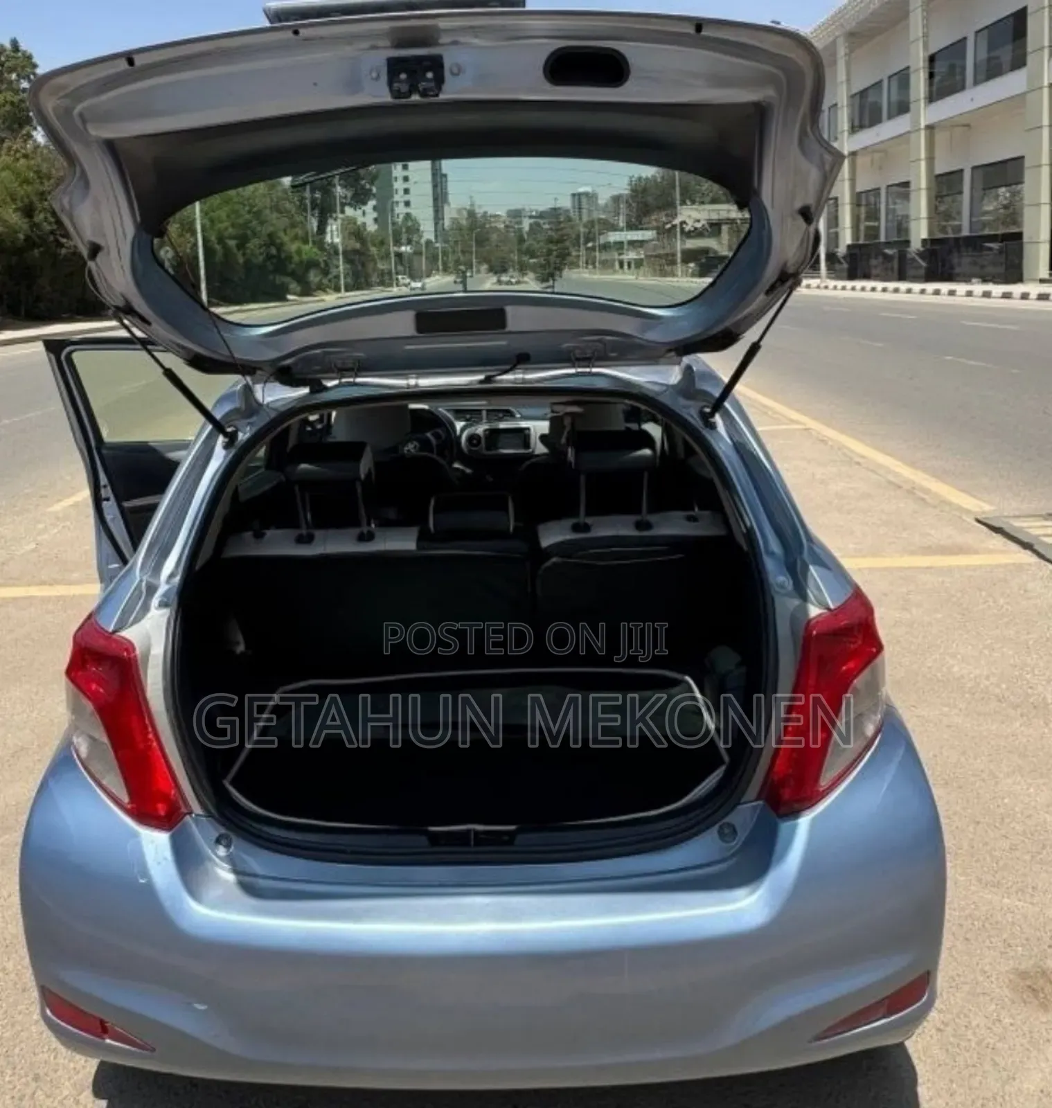 Toyota Yaris 2012 Blue