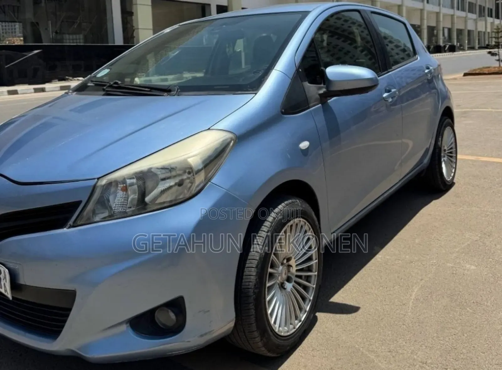 Toyota Yaris 2012 Blue