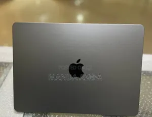 New Laptop Apple MacBook Air 2022 M2 8GB Apple M2 SSD 256GB