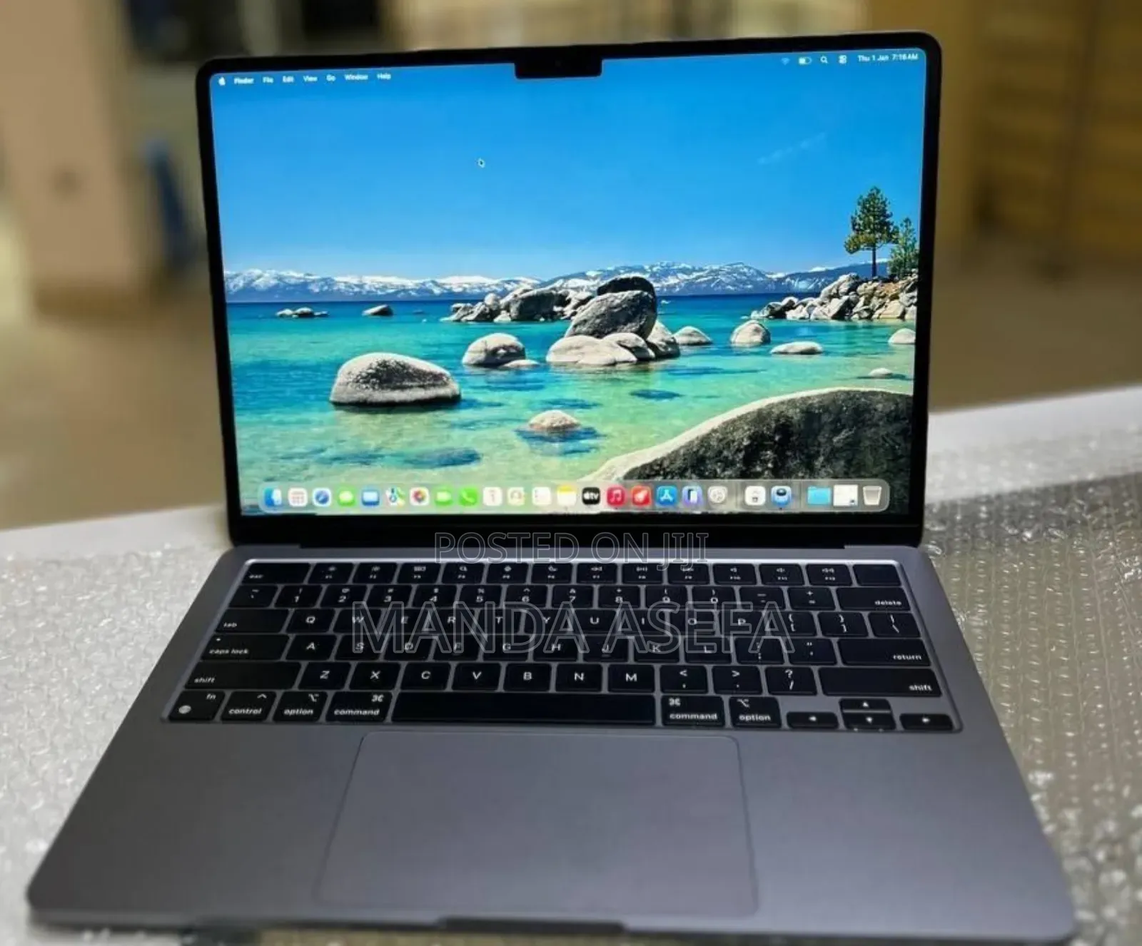 New Laptop Apple MacBook Air 2022 M2 8GB Apple M2 SSD 256GB