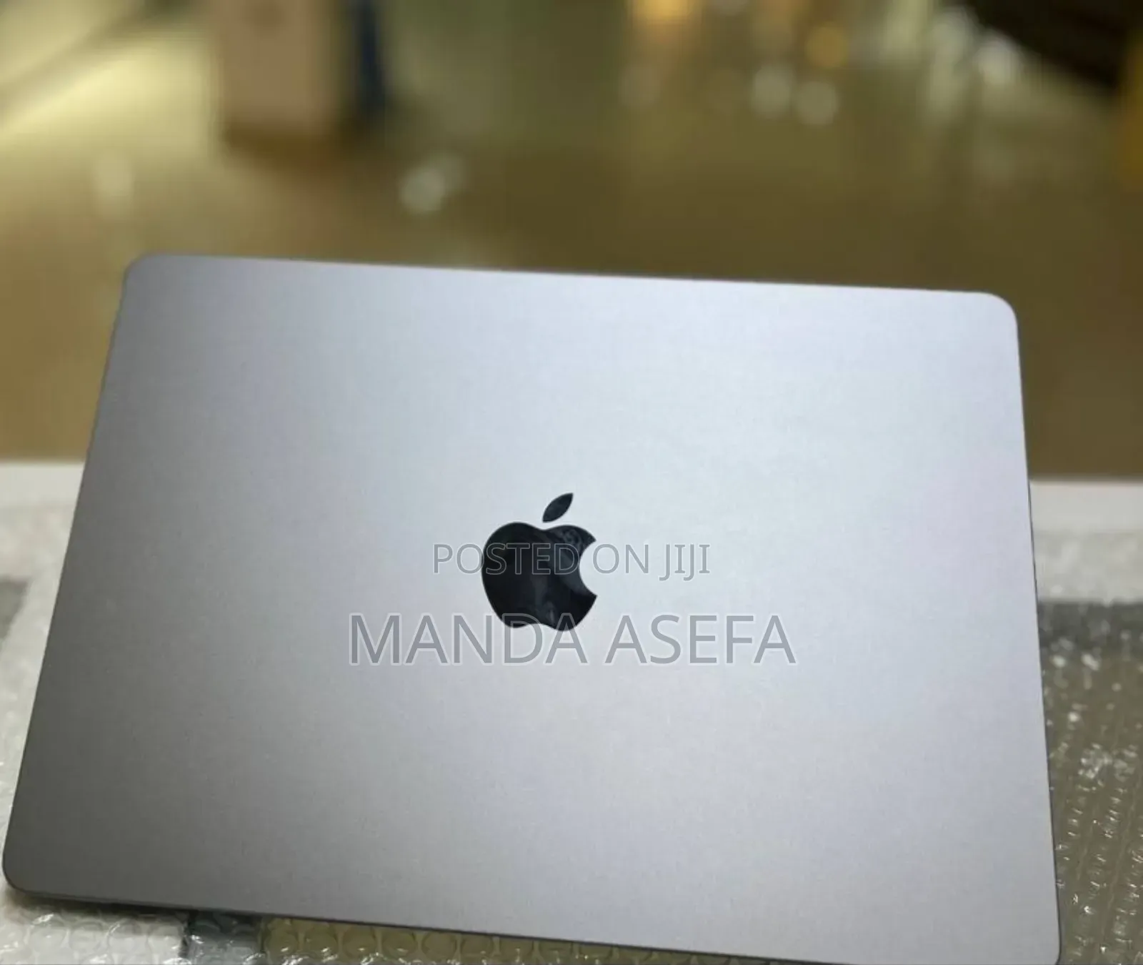 New Laptop Apple MacBook Air 2022 M2 8GB Apple M2 SSD 256GB