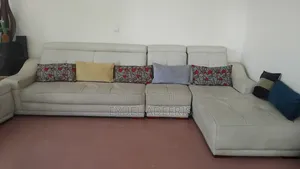 Nice Condition Is Sofas / ሶፋ