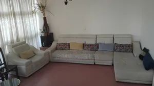 Nice Condition Is Sofas / ሶፋ