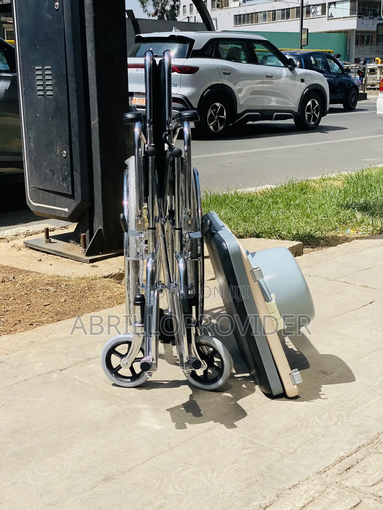 Imported Wheel Chair With Commode