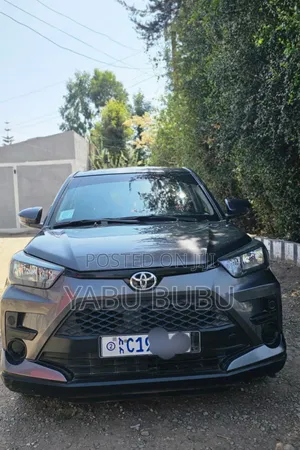 Toyota Raize 2022 Gray