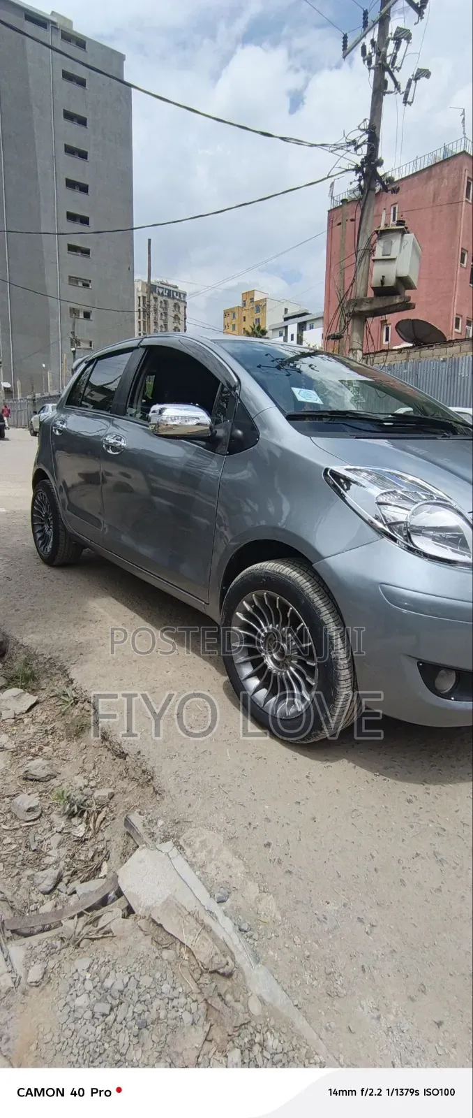 Toyota Yaris 2009 Gray